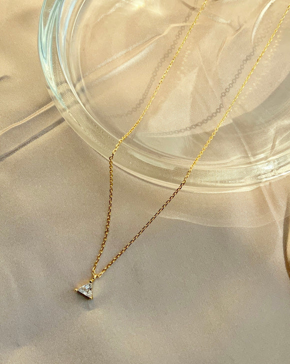 18k Gold CZ triangle single stud necklace